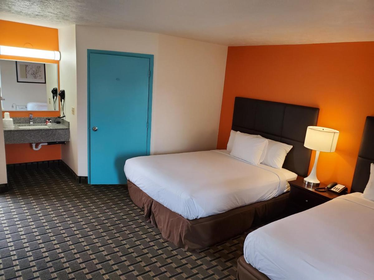 Howard Johnson By Wyndham Spokane Exterior foto